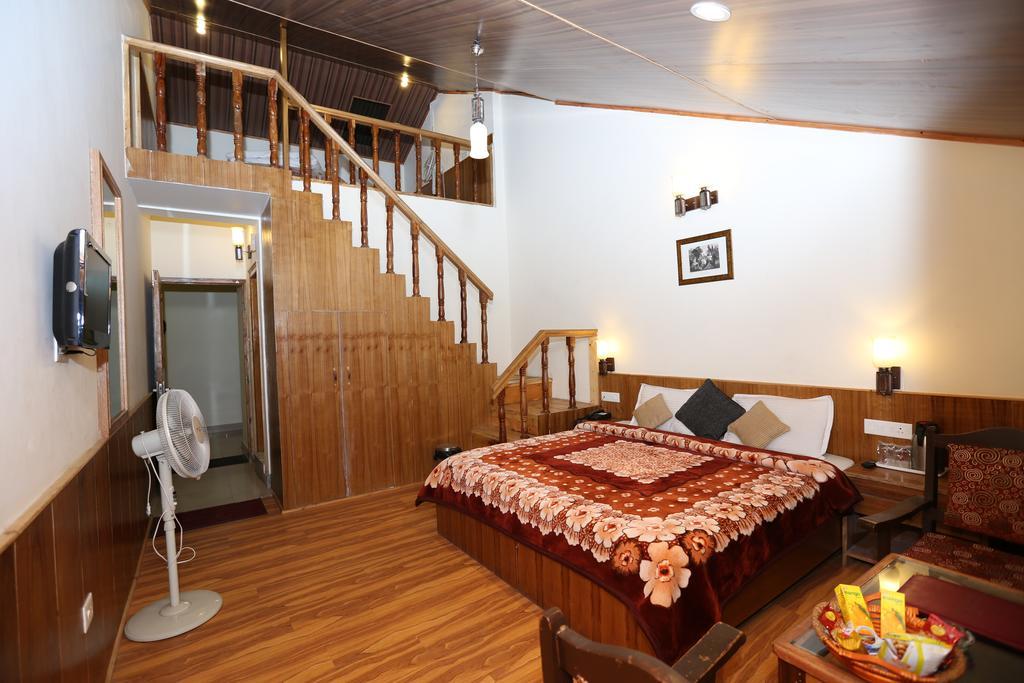 דרמסאלה Hotel Natraj Manali חדר תמונה